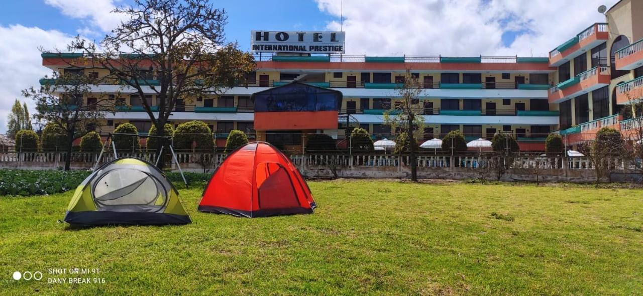 Hotel International Prestige 암바토 외부 사진